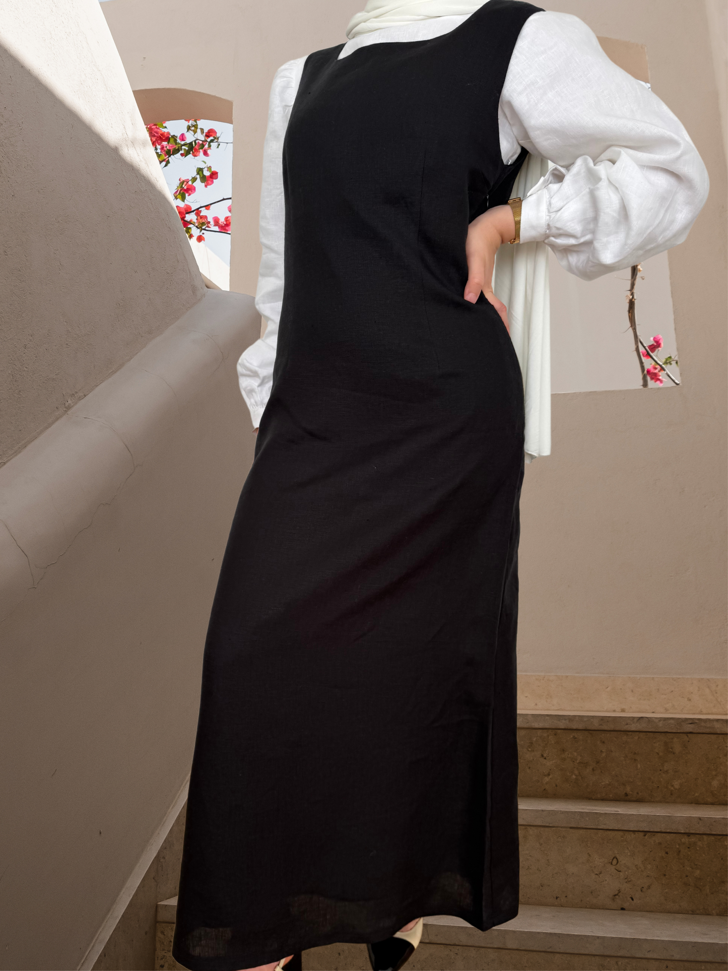 robe-en-lin-noire-maxi-manche-courte-fabrique-en-europe
